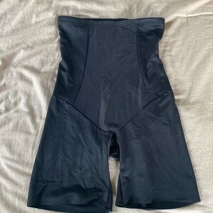 🖤Miraclesuit Shape Wear - Size 2X